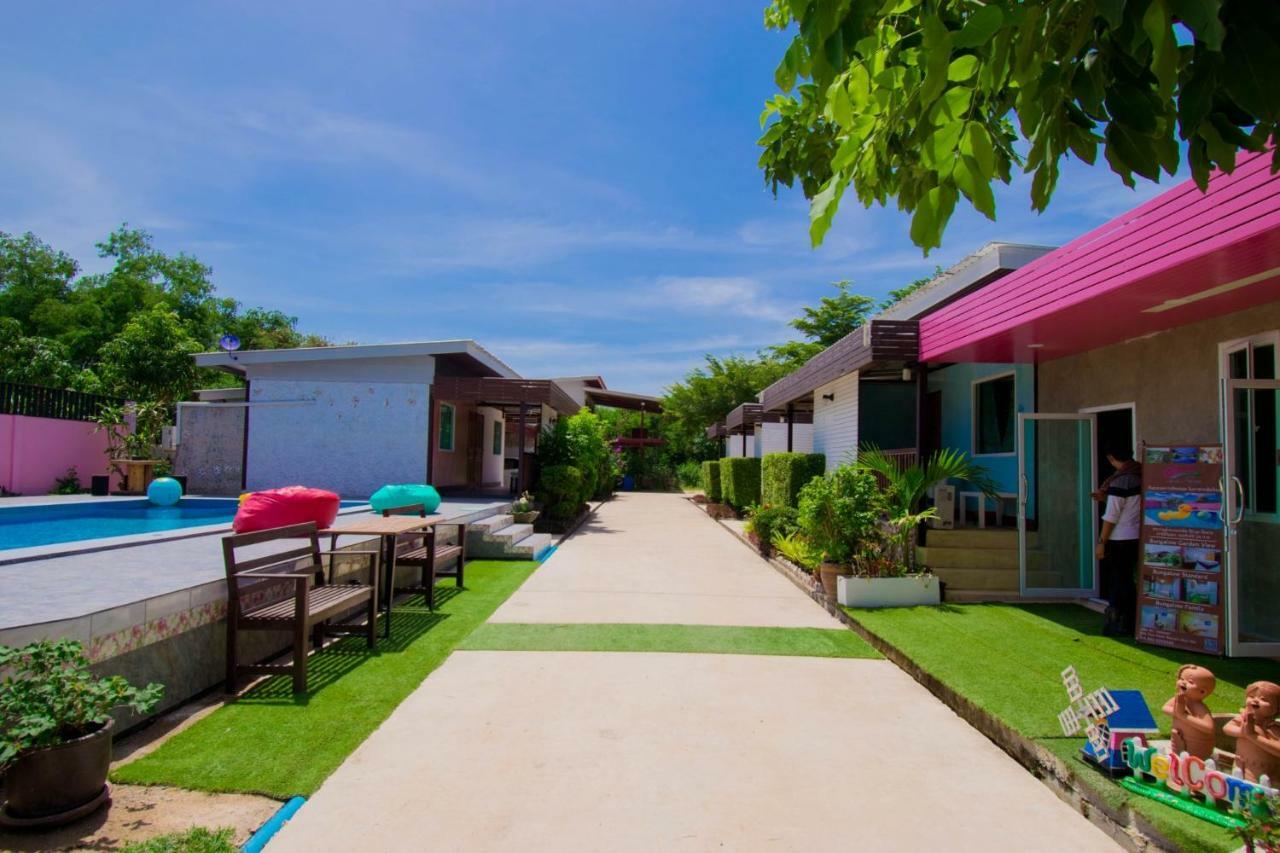 Oyo 354 Ton Hom Resort & Villa HHQ Exterior foto